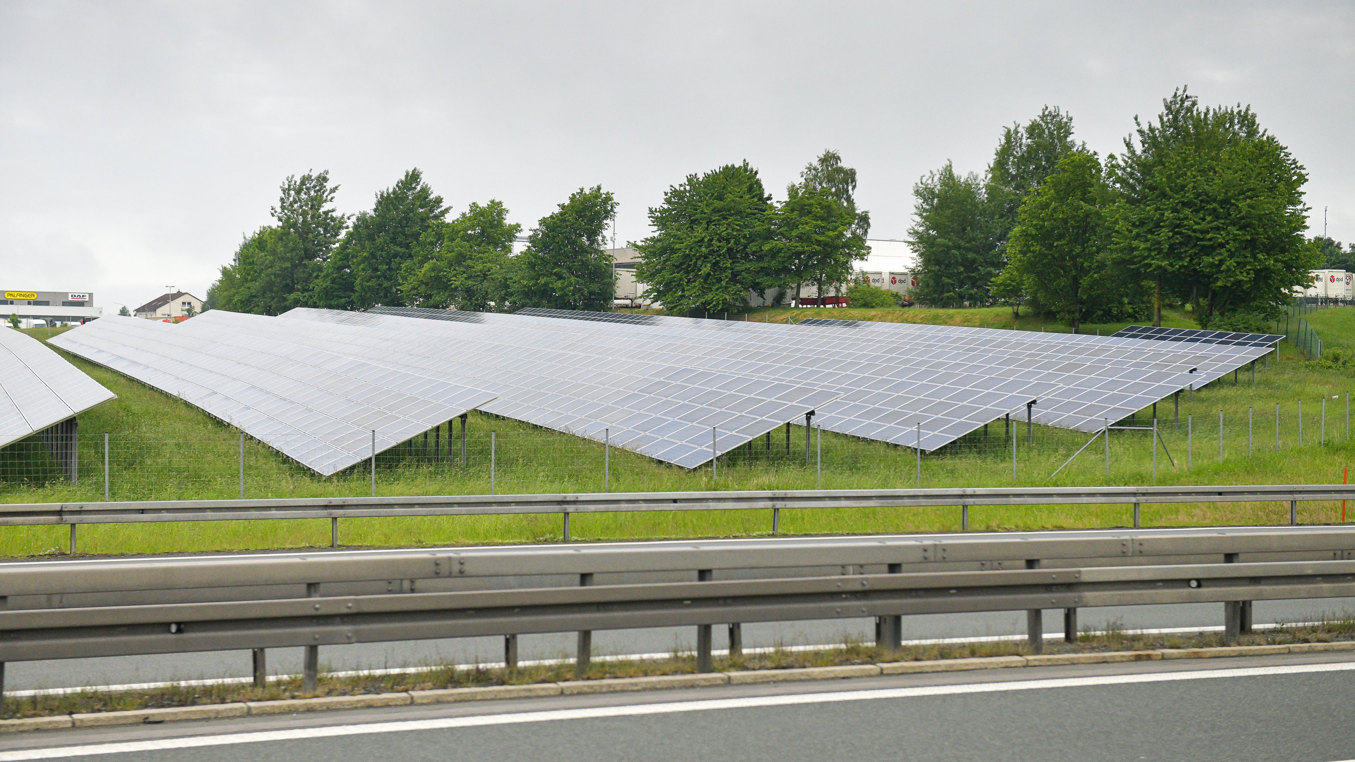 Solarpanel Autobahn