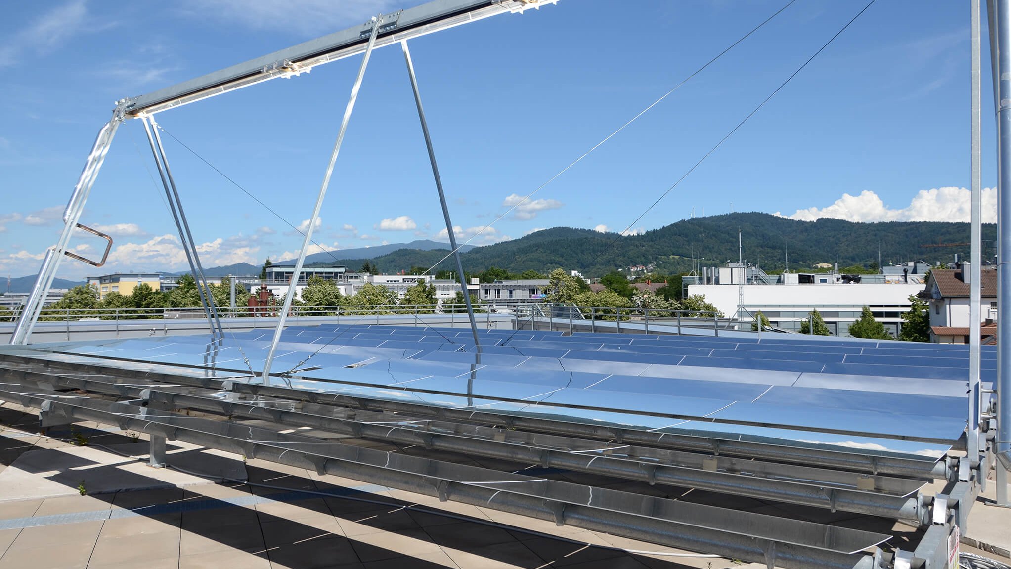 Solarthermie - Linearer Fresnel Kollektor für solare Prozesswärme